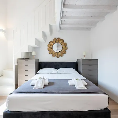 Algila Lifestyle Tornabuoni Apartments Florence Exterior photo