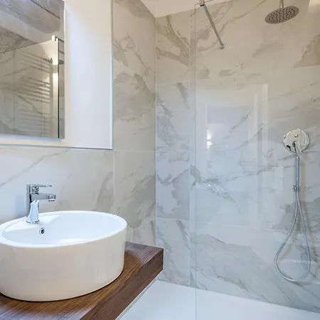 Algila Lifestyle Tornabuoni Apartments Florence Exterior photo