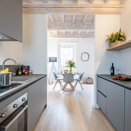 Algila Lifestyle Tornabuoni Apartments Florence Exterior photo