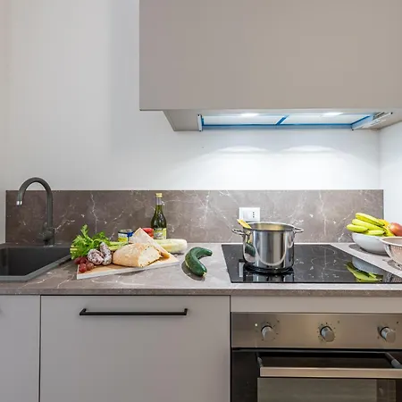 Algila Lifestyle Tornabuoni Apartments Florence Exterior photo